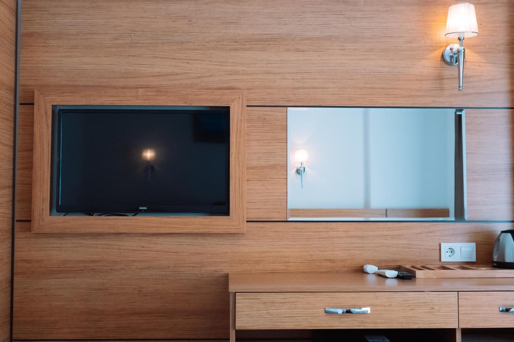 Beso Beach Hotel 아그바 외부 사진