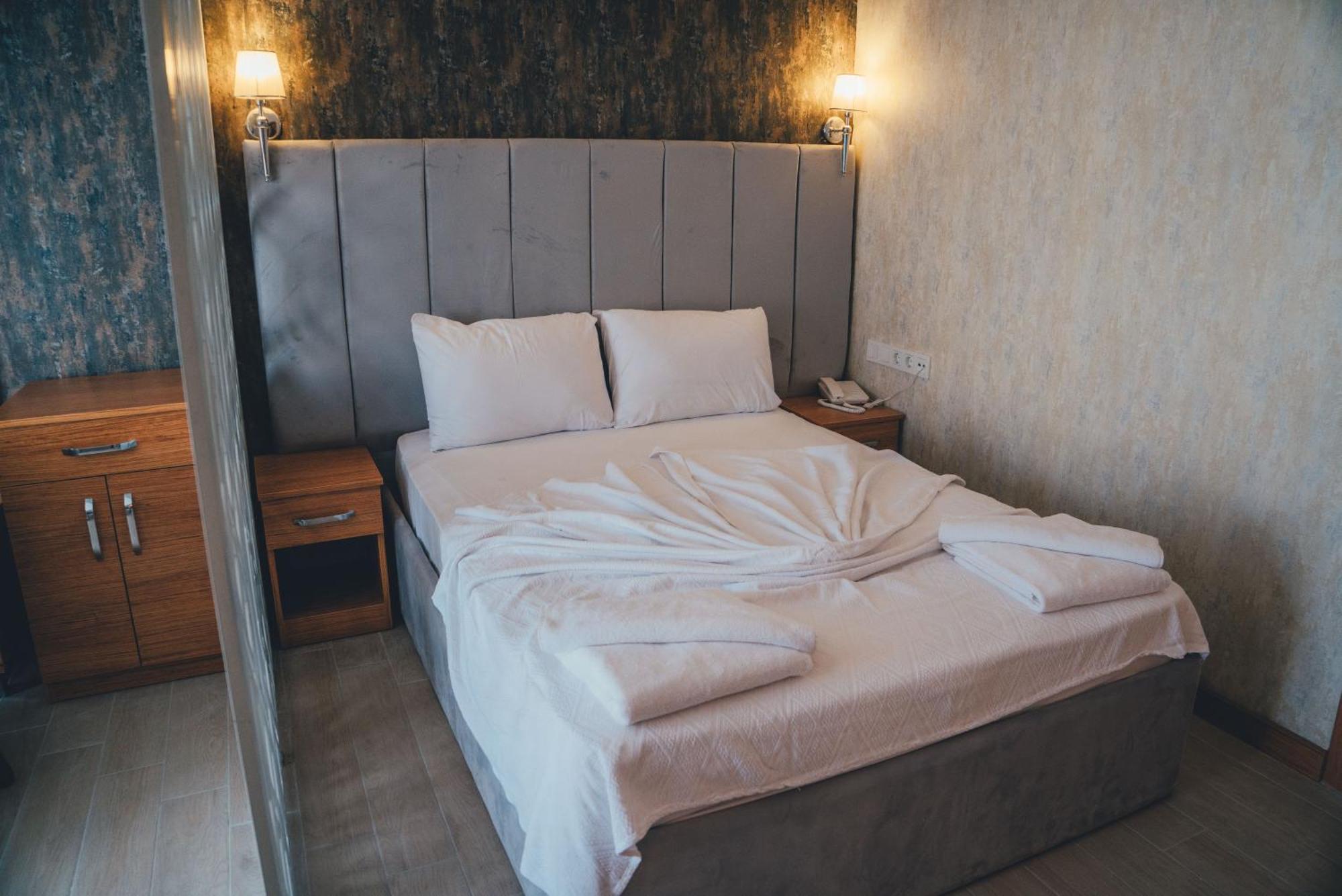 Beso Beach Hotel 아그바 외부 사진